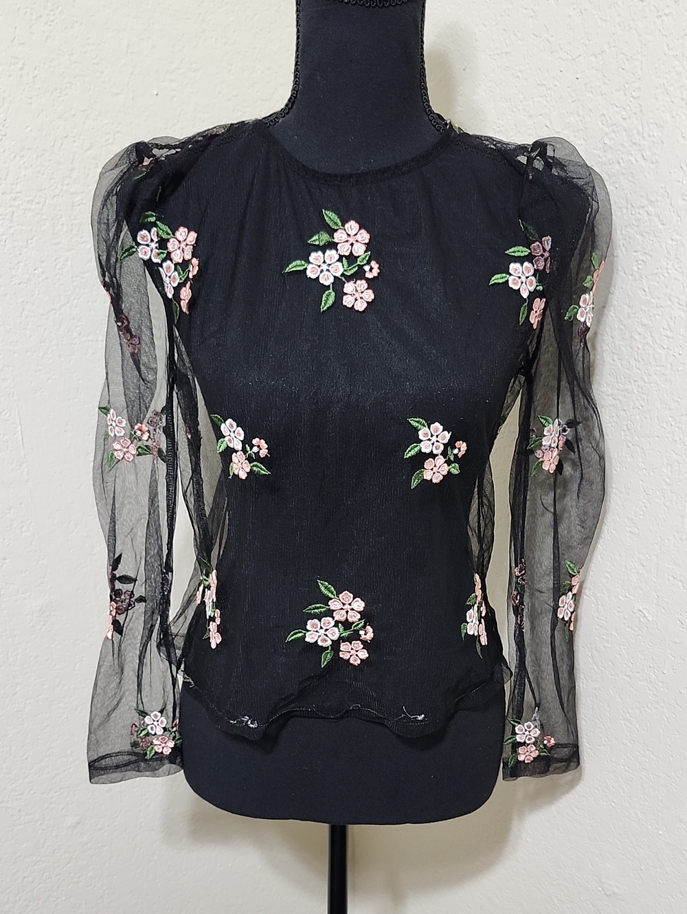 Black Sheer Mesh Floral Embroidered Top Puff Sleeve Romantic Cottagecore M/S